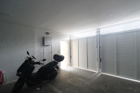 Casa de condomínio à venda com 200m², 3 quartos e 2 vagasGaragem