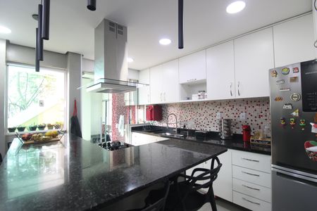 Casa de condomínio à venda com 200m², 3 quartos e 2 vagasCozinha