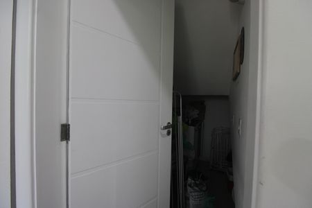 Casa de condomínio à venda com 200m², 3 quartos e 2 vagasSala - Dispensa