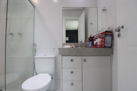 Casa de condomínio à venda com 200m², 3 quartos e 2 vagasBanheiro da suíte 2