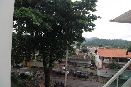 Casa de condomínio à venda com 200m², 3 quartos e 2 vagasSala - Varanda