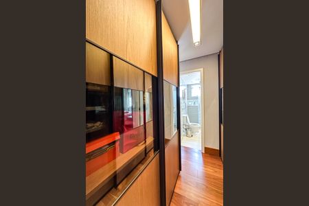 Apartamento à venda com 148m², 3 quartos e 2 vagasCloset da suíte 1