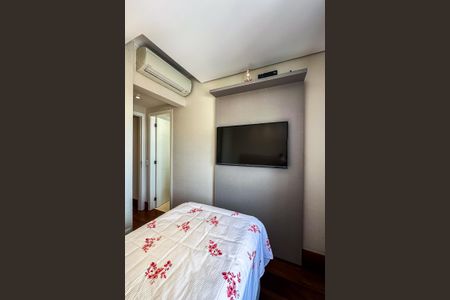 Apartamento à venda com 148m², 3 quartos e 2 vagasSuíte 2