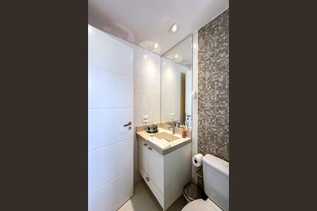 Apartamento à venda com 148m², 3 quartos e 2 vagasBanheiro da Suíte 2