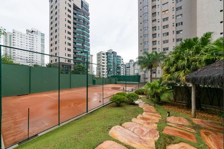 Apartamento à venda com 216m², 4 quartos e 4 vagas Apartamento à venda com 216m², 4 quartos e 4 vagasÁrea comum