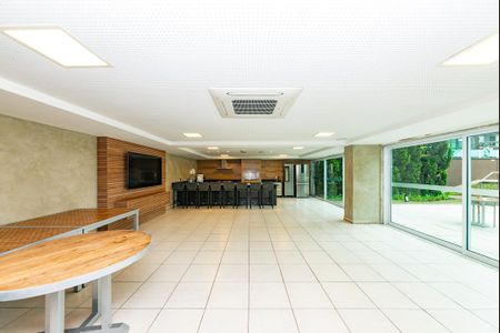 Apartamento à venda com 216m², 4 quartos e 4 vagas Apartamento à venda com 216m², 4 quartos e 4 vagasÁrea comum