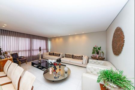 Sala de apartamento à venda com 4 quartos, 216m² em Belvedere, Belo Horizonte