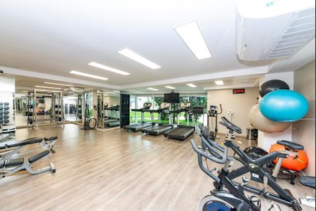 Apartamento à venda com 216m², 4 quartos e 4 vagas Apartamento à venda com 216m², 4 quartos e 4 vagasÁrea comum