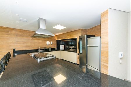 Apartamento à venda com 216m², 4 quartos e 4 vagas Apartamento à venda com 216m², 4 quartos e 4 vagasÁrea comum