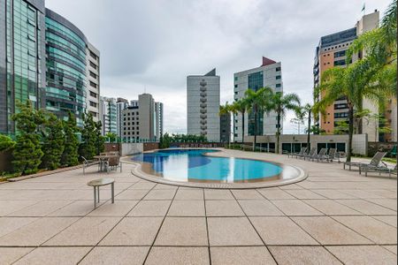 Apartamento à venda com 216m², 4 quartos e 4 vagas Apartamento à venda com 216m², 4 quartos e 4 vagasÁrea comum