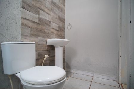Casa à venda com 50m², 2 quartos e 2 vagasBanheiro