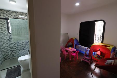 Apartamento à venda com 300m², 3 quartos e 2 vagasSuíte 1
