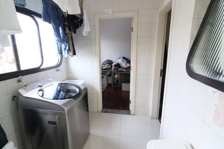 Apartamento à venda com 300m², 3 quartos e 2 vagasÁrea de Serviço