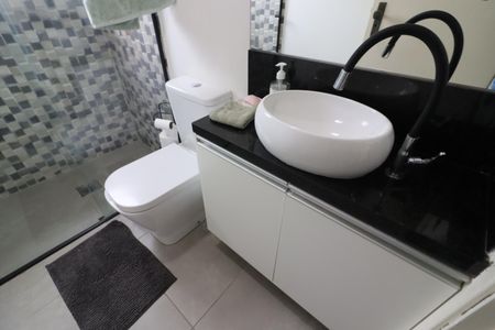 Apartamento à venda com 300m², 3 quartos e 2 vagasBanheiro da Suíte 1