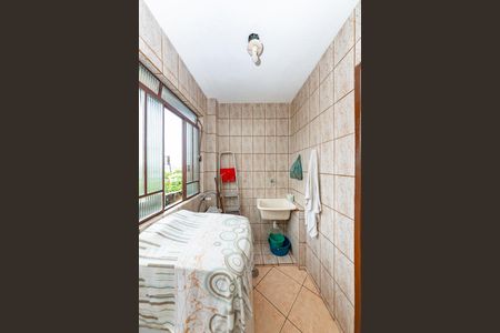 Casa à venda com 340m², 2 quartos e 3 vagasÁrea de Serviço