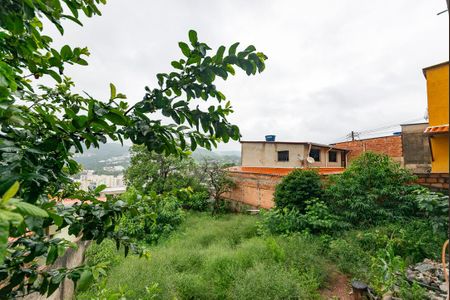 Casa à venda com 340m², 2 quartos e 3 vagasQuintal