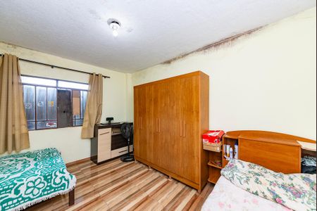 Casa à venda com 340m², 2 quartos e 3 vagasQuarto 1