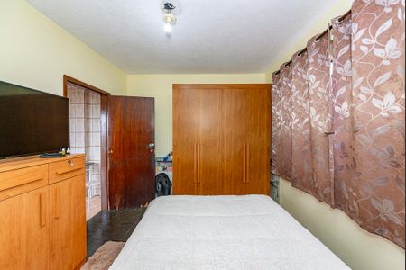 Casa à venda com 340m², 2 quartos e 3 vagasQuarto 2