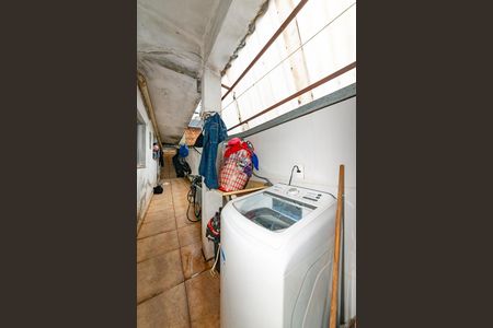 Casa à venda com 340m², 2 quartos e 3 vagasCasa 2