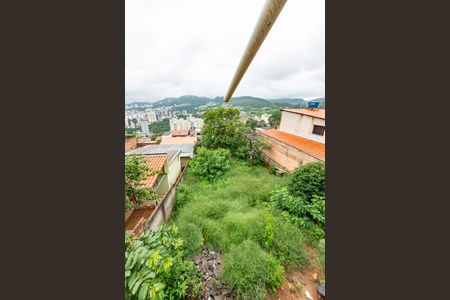 Casa à venda com 340m², 2 quartos e 3 vagasQuintal