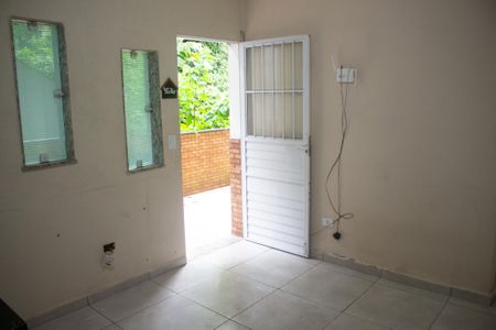 Sala de casa para alugar com 2 quartos, 3m² em Itrapoã, Ribeirão Pires