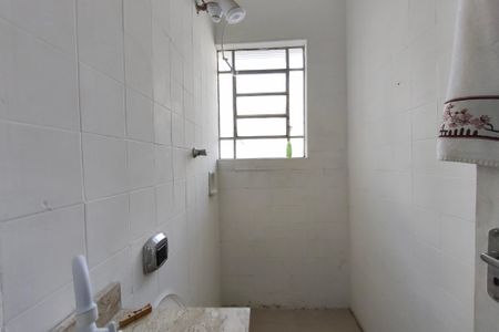 Casa à venda com 325m², 3 quartos e sem vagaLavabo