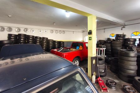 Casa à venda com 325m², 3 quartos e sem vagaGaragem