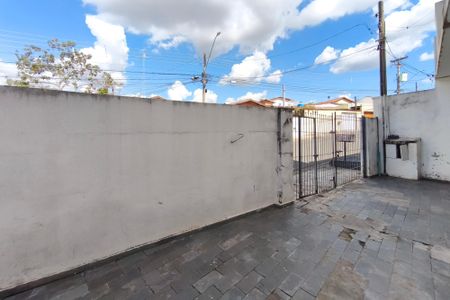 Casa à venda com 325m², 3 quartos e sem vagaQuintal- Garagem