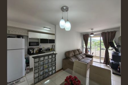 Sala de apartamento à venda com 2 quartos, 60m² em Jacarepaguá, Rio de Janeiro