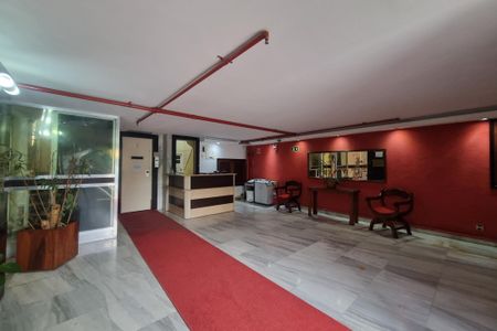 Apartamento à venda com 81m², 2 quartos e sem vagaÁrea comum