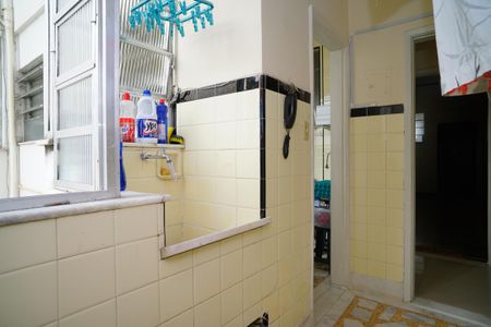 Apartamento à venda com 81m², 2 quartos e sem vagaÁrea de Serviço