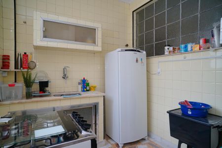 Apartamento à venda com 81m², 2 quartos e sem vagaCozinha