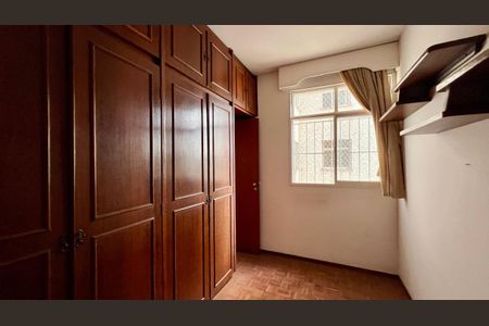 Apartamento à venda com 75m², 2 quartos e 1 vagaquarto 