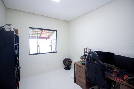Casa à venda com 90m², 3 quartos e 2 vagasQuarto 2