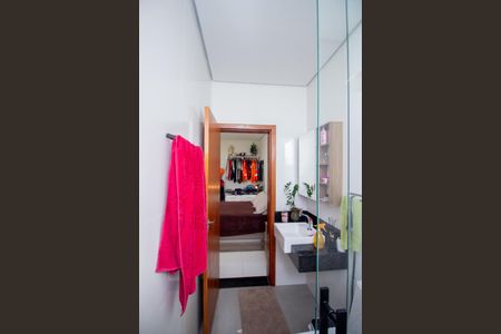 Casa à venda com 90m², 3 quartos e 2 vagasBanheiro da Suíte