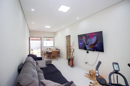 Sala de casa à venda com 3 quartos, 90m² em Tropical, Contagem