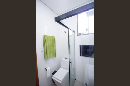 Casa à venda com 90m², 3 quartos e 2 vagasBanheiro Social