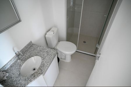 Apartamento para alugar com 34m², 2 quartos e sem vagaBanheiro
