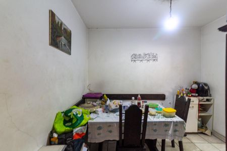 Casa à venda com 160m², 3 quartos e 2 vagas Casa à venda com 160m², 3 quartos e 2 vagasCozinha