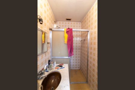 Casa à venda com 160m², 3 quartos e 2 vagas Casa à venda com 160m², 3 quartos e 2 vagasBanheiro Social