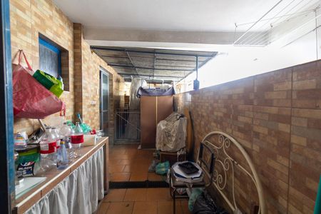 Casa à venda com 160m², 3 quartos e 2 vagas Casa à venda com 160m², 3 quartos e 2 vagasÁrea de Serviço