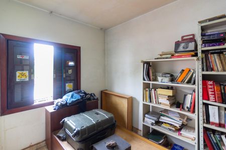 Casa à venda com 160m², 3 quartos e 2 vagas Casa à venda com 160m², 3 quartos e 2 vagasQuarto 1 - Suíte