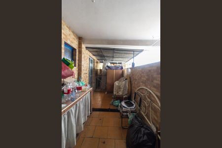 Casa à venda com 160m², 3 quartos e 2 vagas Casa à venda com 160m², 3 quartos e 2 vagasÁrea de Serviço