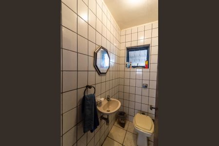 Casa à venda com 160m², 3 quartos e 2 vagas Casa à venda com 160m², 3 quartos e 2 vagasLavabo