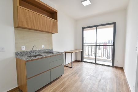 Sala / cozinha de apartamento para alugar com 1 quarto, 28m² em Liberdade, São Paulo