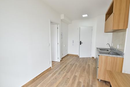 Apartamento para alugar com 28m², 1 quarto e sem vagaSala / cozinha