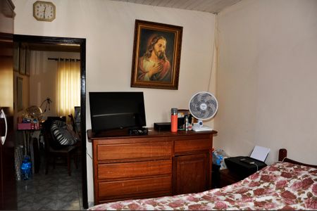 Casa à venda com 400m², 3 quartos e 3 vagas Casa à venda com 400m², 3 quartos e 3 vagasDetalhe - Quarto 02