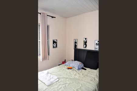 Casa à venda com 400m², 3 quartos e 3 vagas Casa à venda com 400m², 3 quartos e 3 vagasDetalhe - Quarto 01