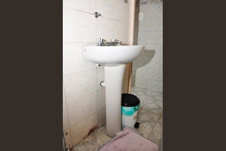 Casa à venda com 400m², 3 quartos e 3 vagas Casa à venda com 400m², 3 quartos e 3 vagasDetalhe - Banheiro da Cozinha