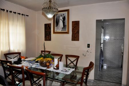 Casa à venda com 400m², 3 quartos e 3 vagas Casa à venda com 400m², 3 quartos e 3 vagasDetalhe - Copa